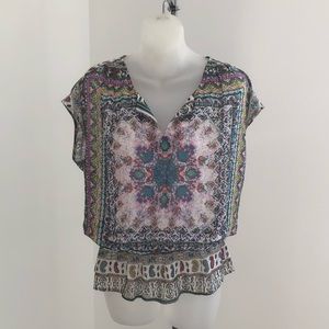 EUC Pretty spring blouse